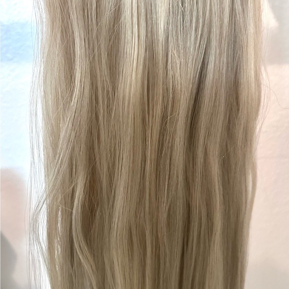 Zala Seamless 9 Piece Clip-In 20” Remy Hair Extensions NEVER WORN, only tried on - Picture 11 of 12